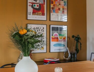 Le jaune moutarde : une touche rétro-chic pour dynamiser votre intérieur