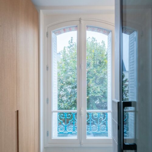 Rénovation énergétique et extension d’une meulière de plus de 300 m²