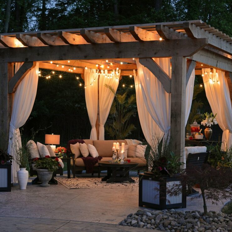 Comment aménager une pergola ? Guide complet pour créer votre oasis extérieure