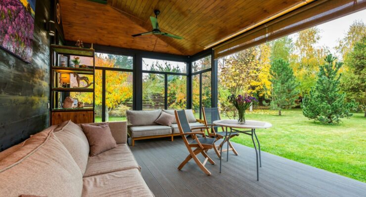 Aménagement véranda : transformer cet espace vitré en véritable pièce à vivre