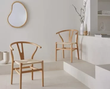Chaise avec accoudoir pour salle à manger : confort et élégance