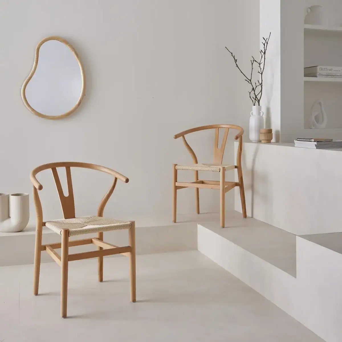 Chaise avec accoudoir pour salle à manger : confort et élégance