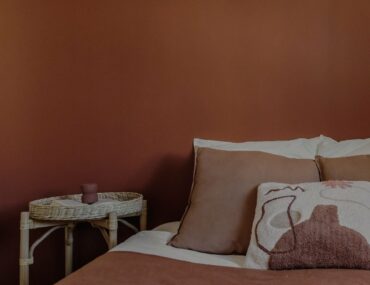 Chambre terracotta : l’art de créer un cocon chaleureux et intemporel