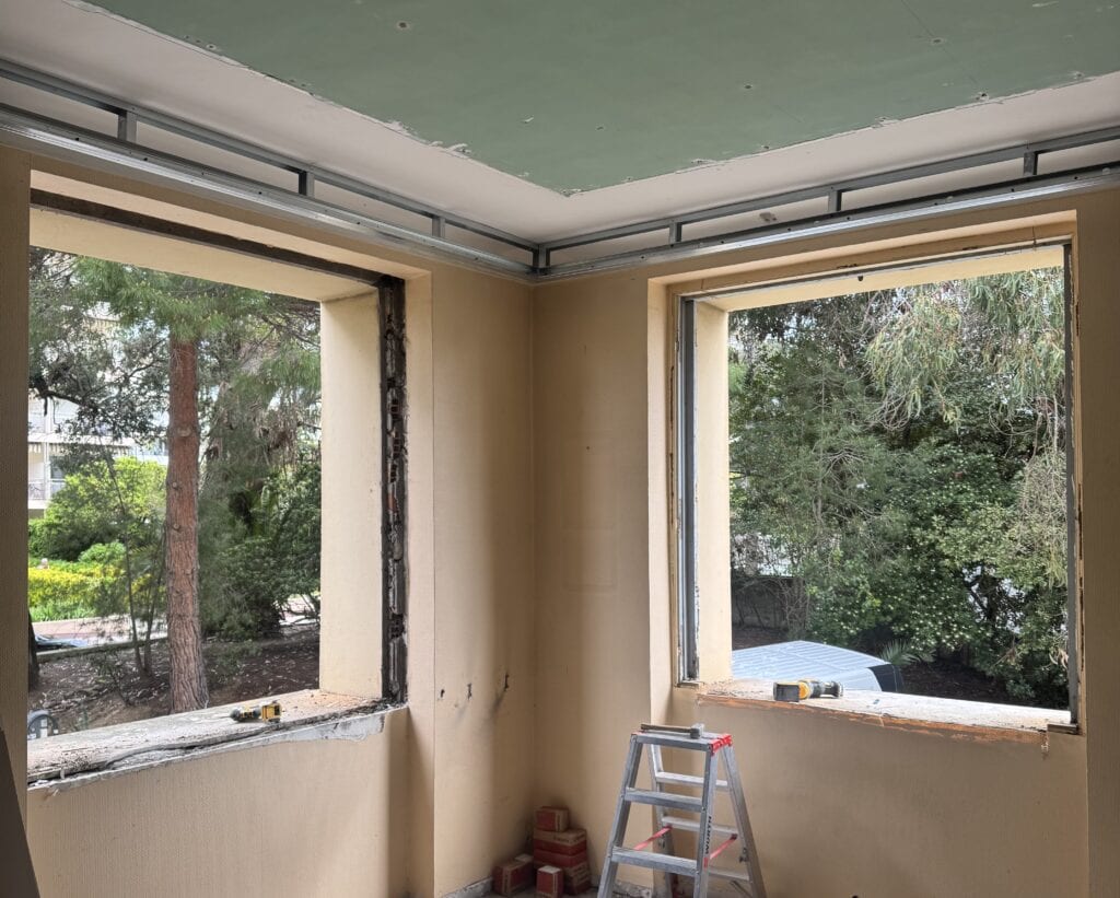 Suivi de chantier : garder le contrôle des travaux sans y laisser sa santé