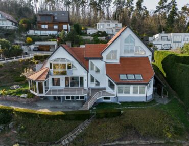 Fenêtre trapèze : prix, utilité et design