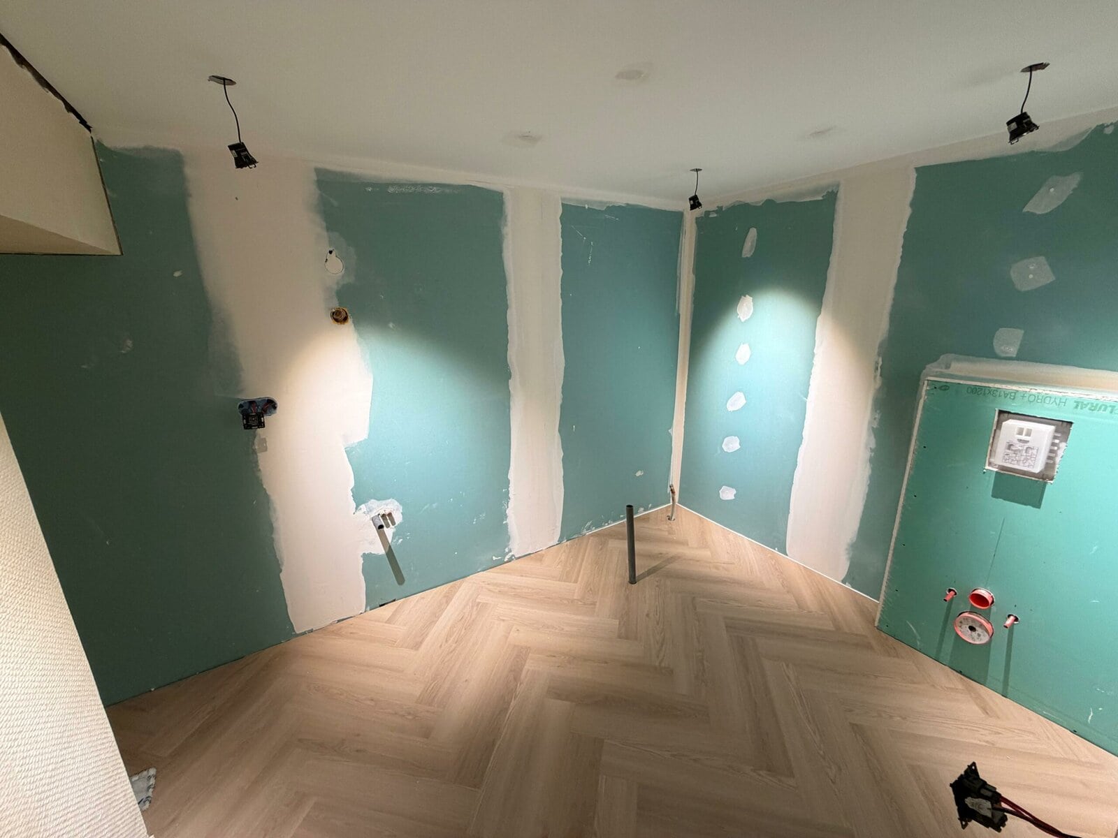 Prix de pose du placo au m2 : maîtrisez votre budget travaux