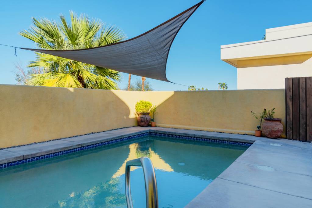 voile ombrage gestion thermique extérieur