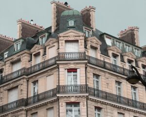 Appartement haussmannien : caractéristiques, rénovation et conseils