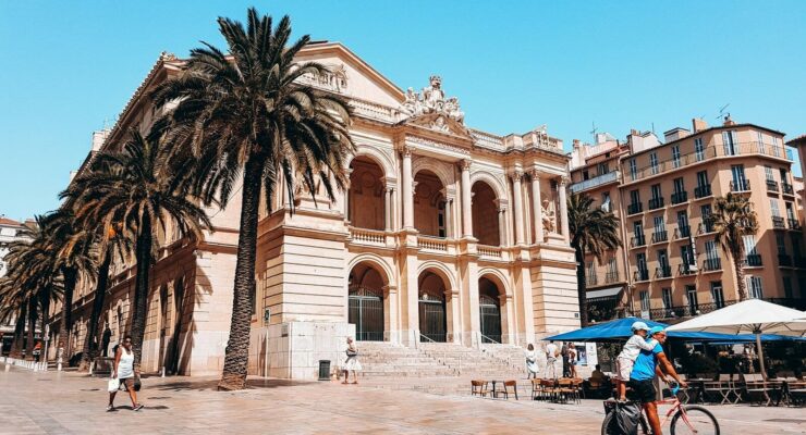 Les meilleurs quartiers de Toulon : où poser ses valises dans la cité du Levant ?