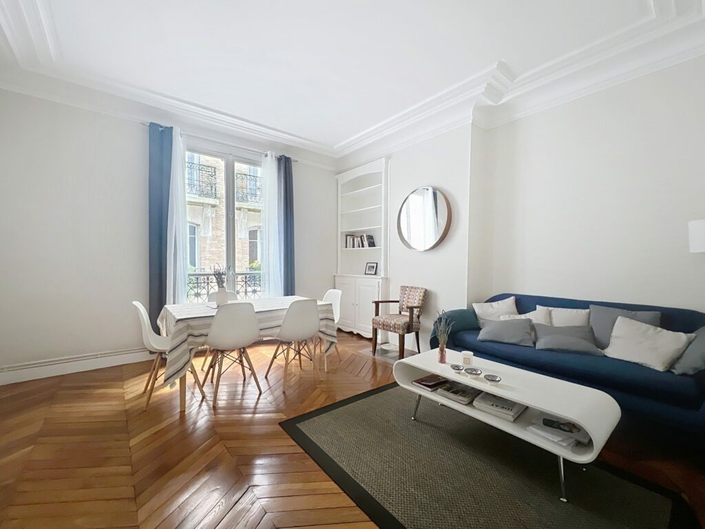 Découvrez tous les appartements Haussmanien en vente sur Dumarest Immobilier à Paris 6