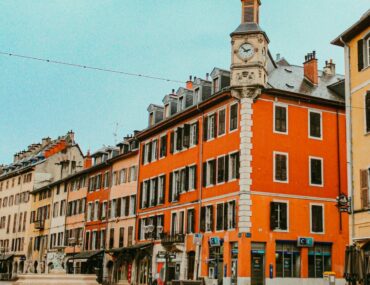 Comment choisir la meilleure agence immobilière à Chambéry : services, expertise et avis clients
