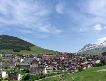 Les meilleurs quartiers de l’Alpe d’Huez pour acheter, rénover et investir
