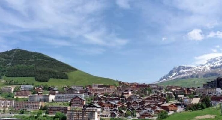 Les meilleurs quartiers de l’Alpe d’Huez pour acheter, rénover et investir