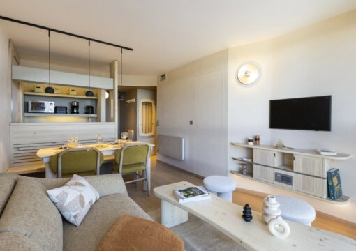 Rénovation d’un appartement aux Arcs 1800 – style Charlotte Perriand