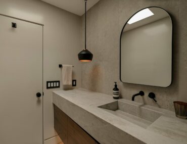 Salle de bain béton ciré : le guide complet pour transformer votre espace