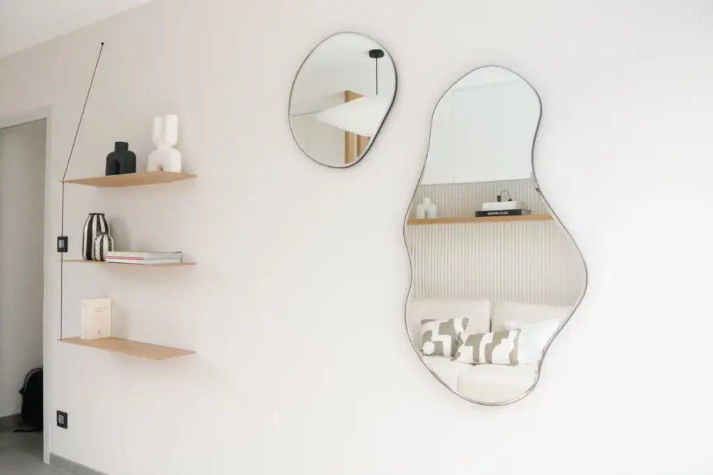 Projet Home office à Illkirch contenant un vase Maison Sarah Lavoine