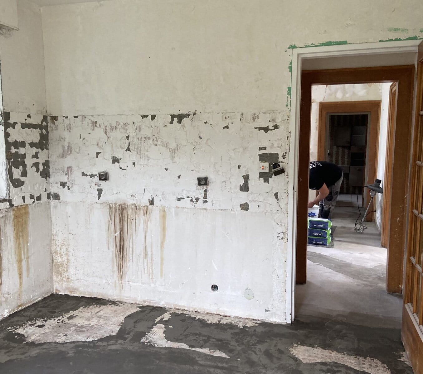 Quel est le prix d&rsquo;une dépose de papier peint ?