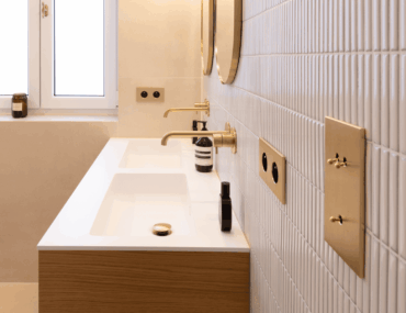 Prix de pose d&rsquo;une prise électrique en rénovation : ce qu&rsquo;il faut vraiment prévoir