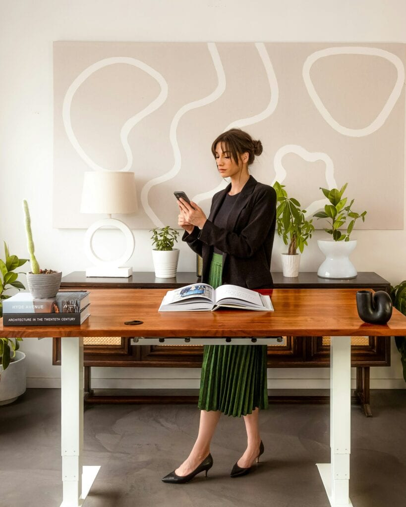 Le bureau assis-debout : la révolution ergonomique