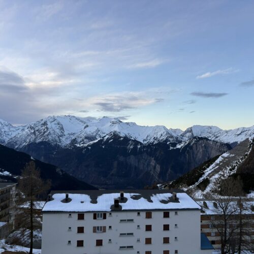 Ameublement complet d&rsquo;un appartement au pied des pistes à l&rsquo;Alpe d&rsquo;Huez