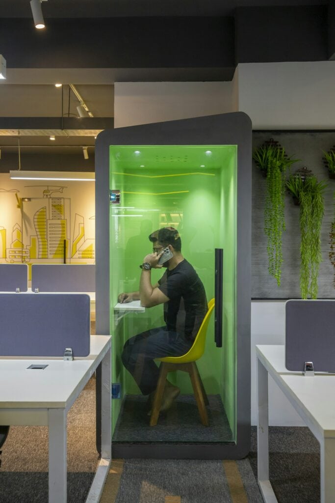 Espace de confidentialité au bureau : nos solutions