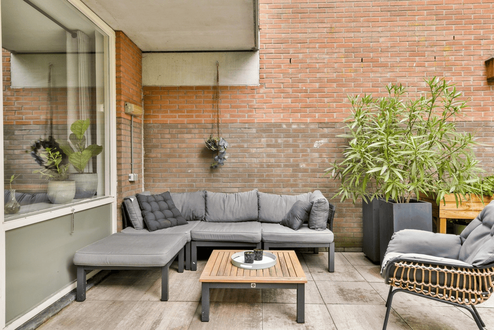 Aménager une terrasse ombragée et confortable