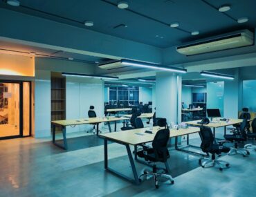 Norme d&rsquo;un bureau de travail : les respecter sans se ruiner