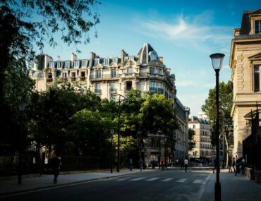 Chasseur immobilier pour expatrié : top 3 experts pour investir depuis l&rsquo;étranger